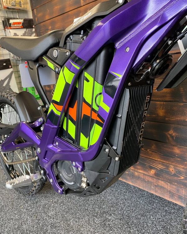 2024 Surron Light Bee Phantom