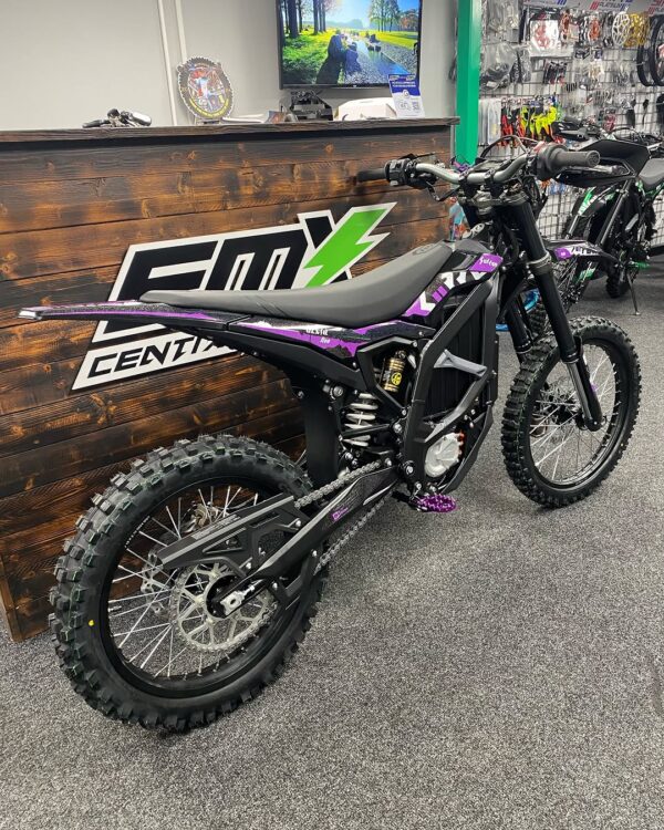 Surron Ultra Bee Black Edition Purple graphics